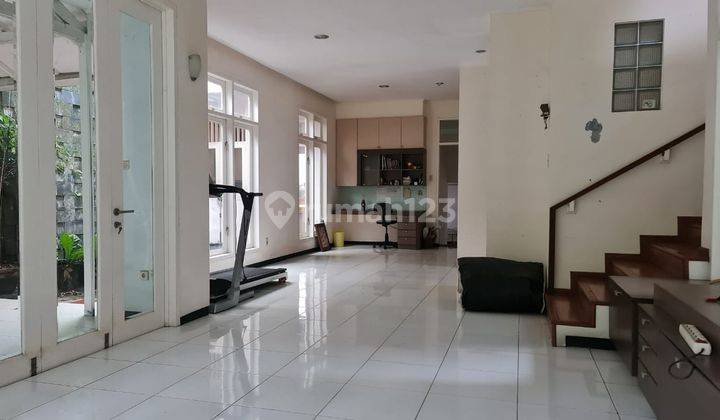Rumah Suasana Villa pusat kota bogor kawasan Elit harga Covid 11
