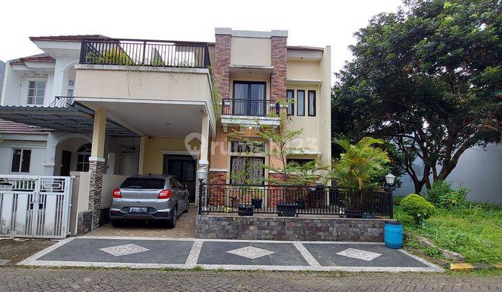 Rumah 2,5 Lantai view gunung dan golf akses 2 tol  1