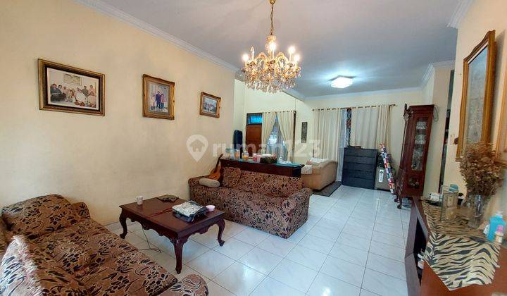 Rumah hook besar 2 Lantai pusat kota selangkah ke jalan Pajajaran 6