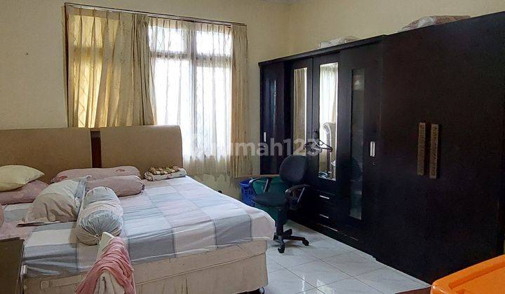 Rumah hook besar 2 Lantai pusat kota selangkah ke jalan Pajajaran 8