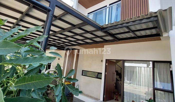 Rumah Modern Eksklusif  2 lantai Furnish di Tajur akses 2 Tol 2