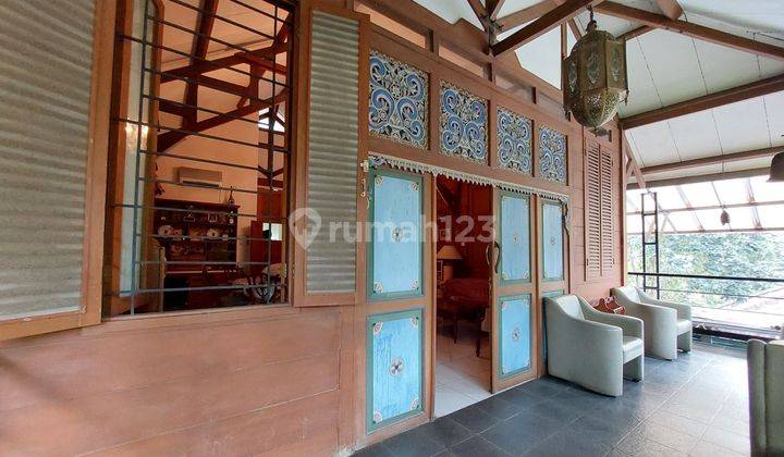 Villa Cantik Vintage Tidak Jauh Dari Tol Harga Murah 2