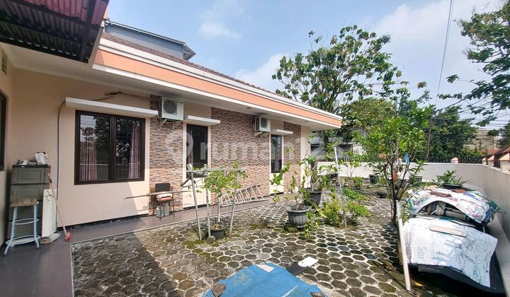 Rumah Hook Pabaton Pusat Kota Selangkah ke Istana dan Stasiun 2