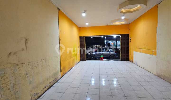 Strategic Kiosk on the Side of Mayor Oking Main Road, Cibinong 2