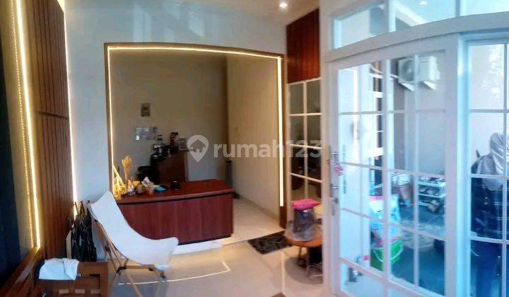 ruang keluarga rumah villa bogor indah 5