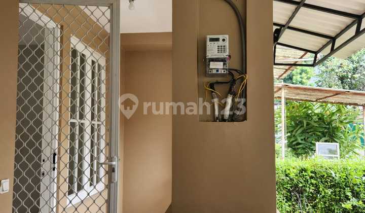 Affordable 2-Story House in North Lippo Karawaci with Toll Road Access 2
