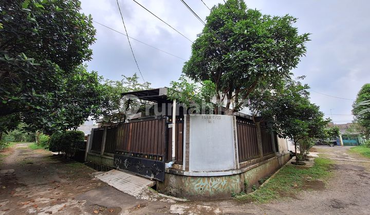 Rumah Hook Sentul Hadap Lapangan Golf Termurah Akses Tol 2