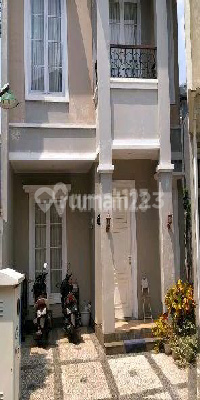 Rumah Bagus, Siap Huni, 2 LT, SHM, Dekat Tol Kukusan, Beji, Depok 2