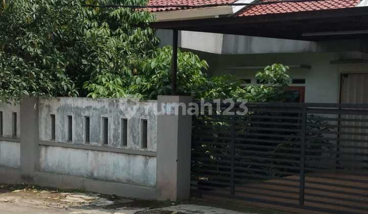 Rumah Asri, Nyaman, Hook, SHM, Lt:266m², Tanah Sareal, Kota Bogor