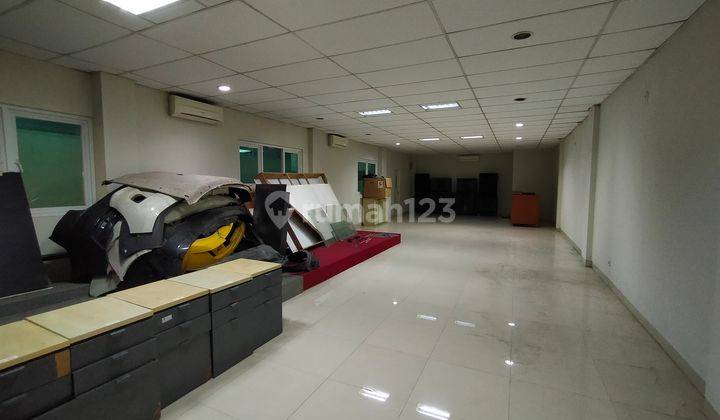 Show Room Mobil + Lift Oven, 4lt, m 21juta Tanah Bangunan 16