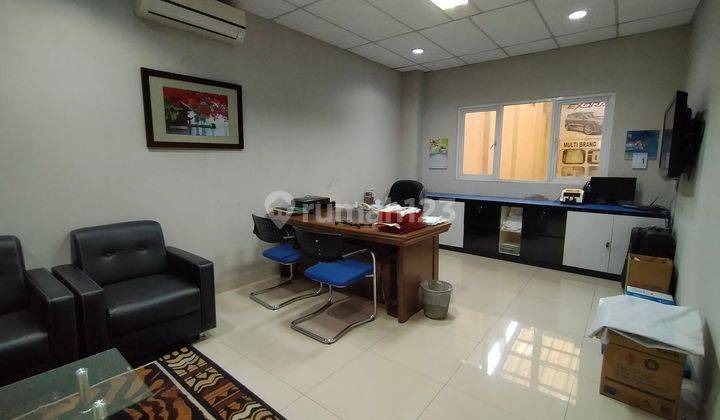 Show Room Mobil + Lift Oven, 4lt, m 21juta Tanah Bangunan 28