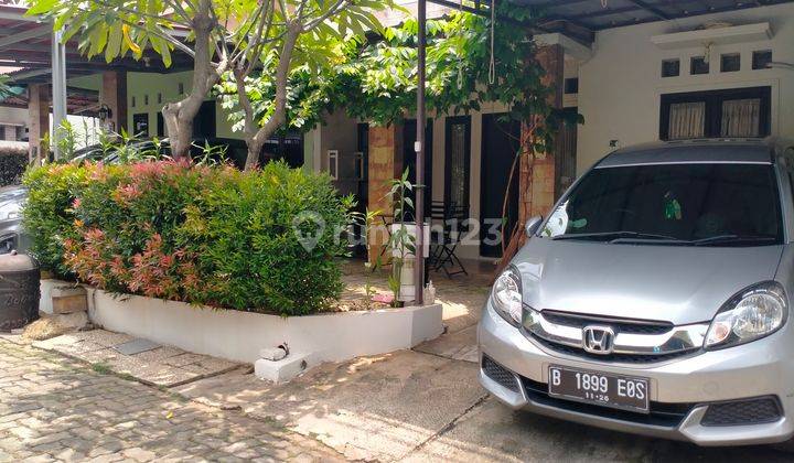 Disewa Rumah Dlm Komplek di Beji Dekat Tol Brigif,  2 Kamar 1