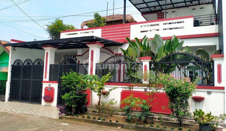 Rumah Mewah Furnished, Ada Kolam Renang Dekat Grand Depok City 2