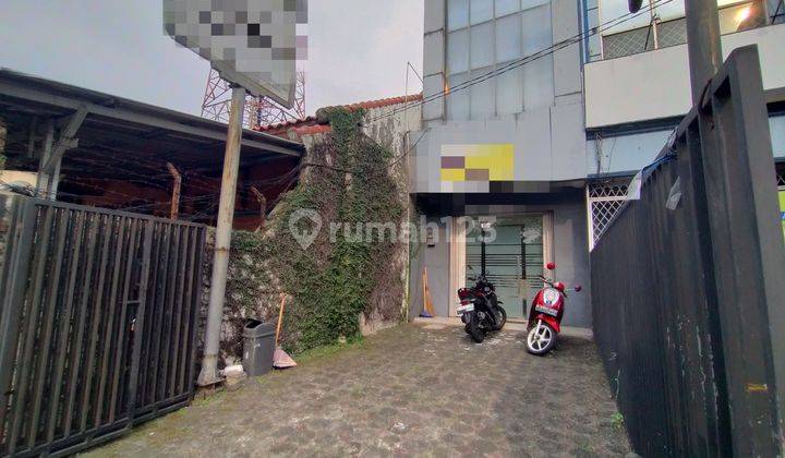 Ruko 3,5 Lantai Siap Huni, Full Furnished, Strategis  Di Margonda 1