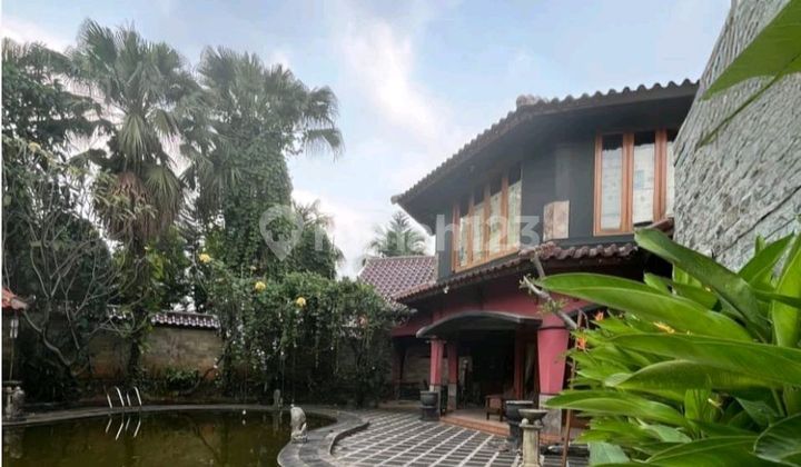 Rumah Mewah Asri, Hook, Pool, Semi Furnished Di Pesona Khayangan