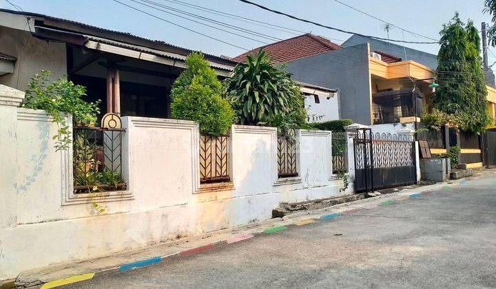 Rumah Lahan 192m² Di Komplek Tni Ad Tapos Dekat Tol Cisalak 1