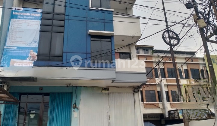 4-Storey Shophouse, Land Area 135, 2 Balconies, Located on Raya Kartini in Front of G D C 2