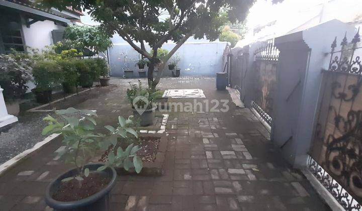 Rumah Bagus Dan Luas Diatas Lahan Yang Cukup Luas 1