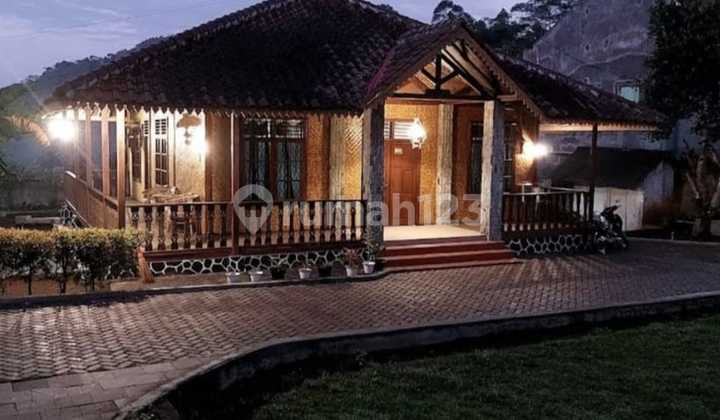 Mountain View Villa House in Sukabumi, West Java for Sale Semi Furnished