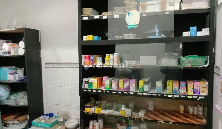 Dijual Klinik Masih Aktif Berikut Rumah Utama 3