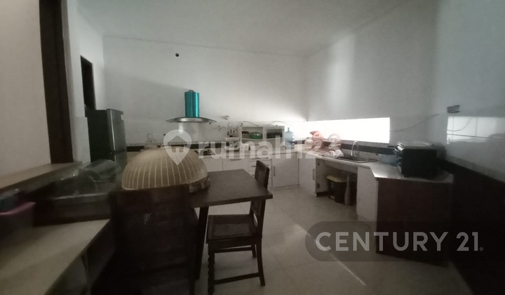 Rumah Mewah Luas Posisi Hoek Di Perumahan Elite Cibubur 2