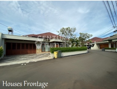 A Luxurius Private Homes For Sale Located At Cipete 2