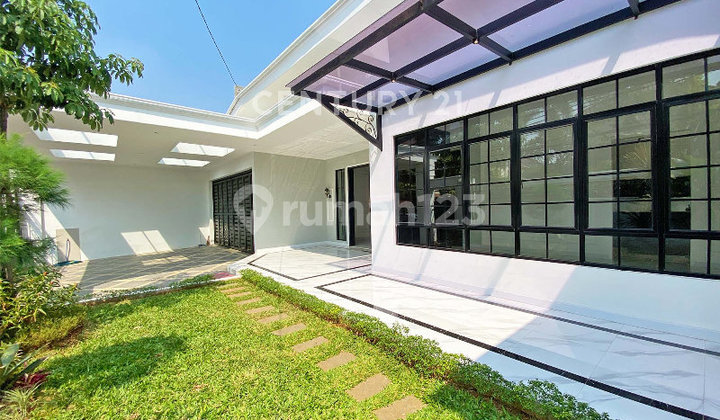 Rumah Brandnew di Cilandak Hanya 2Km ke MRT Fatmawati