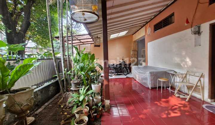 Rumah Hitung Tanah Cocok U/usaha Bisnis Gandaria Kebayoran Baru Rumah Hitung Tanah Cocok U/usaha Bisnis Gandaria Kebayoran Baru