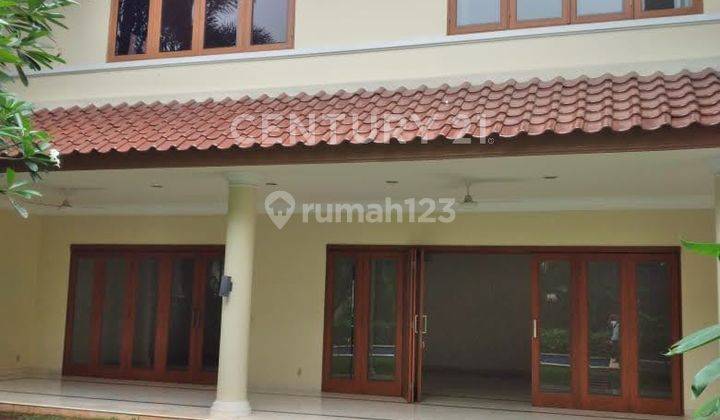 House For Rent In Compound Comfortable  Kemang Jakarta Selatan 2