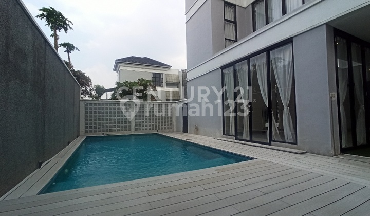Townhouse With Swimming Pool  Cilandak Jakarta Selatan