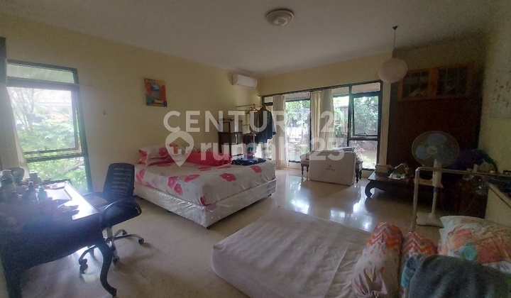 Dijual Cepat Rumah  Hook  Strategis Di Radio Dalam 2