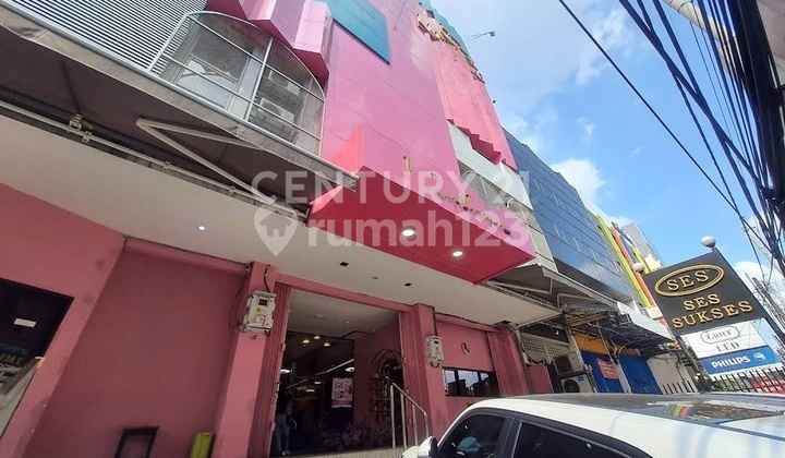 5-Storey Shophouse in the Premium Area of Kebayoran Baru, South Jakarta