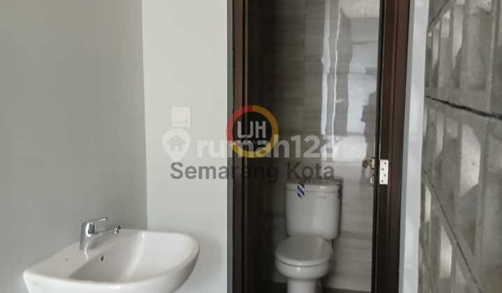 Bangunan Cocok untuk Resto di Jalan Papandayan 2