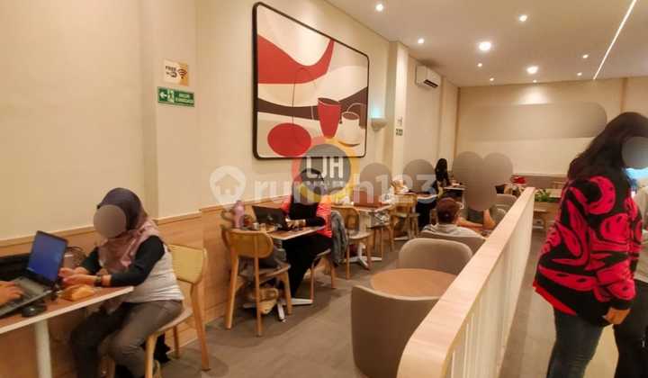 Ruko Bagus di Jalan Menoreh 1