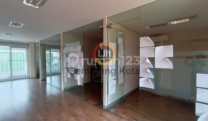 Ruko di Jalan Gajahmada Ruko di Jalan Gajahmada