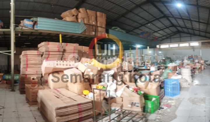 Warehouse on Jalan Gajah Raya 1