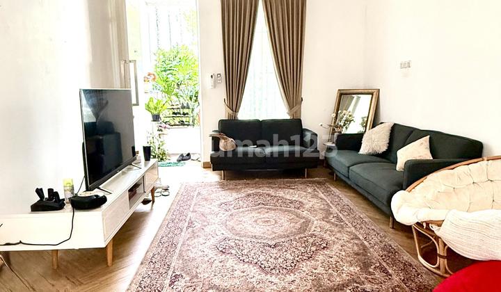 Ready-to-Occupy House in Discovery Residence Bintaro Jaya Sector 9