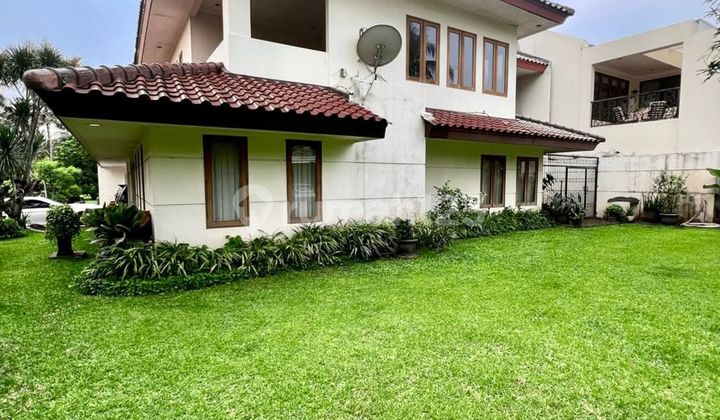 Rumah Hook Tanah Luas Terawat Baik Di Sektor 8 Bintaro Jaya  2