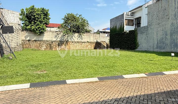 For Sale Fast 2 Plots Discovery Residence Sector 9 Bintaro