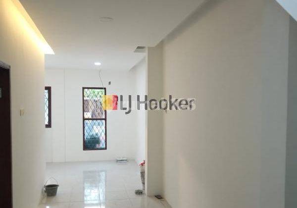 Disewakan Rumah Siap Huni Di Gading Putih Area kelapa Gading Jakarta Utara  2