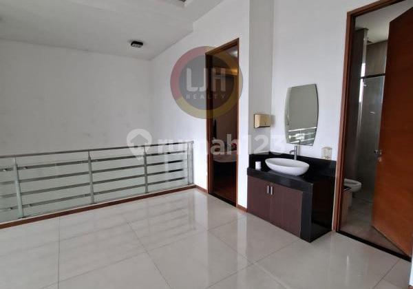 Rumah Dijual di Setra Duta Kencana, Kawasan Elit Bandung  2