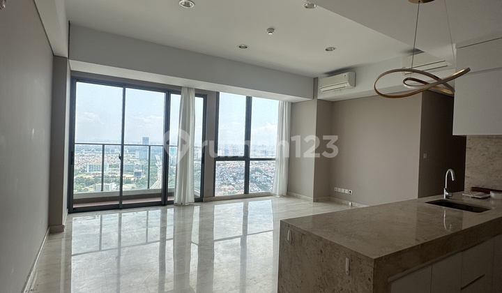 Apart Holland Village, Private Elevator, 3 Bedrooms, Central Jakarta