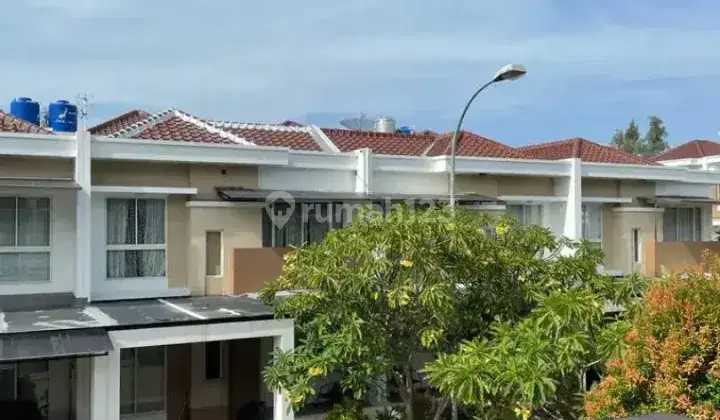 Rumah Golf Residence Lebar 8,kamar 4,lantai 2,hadap selamanya 2