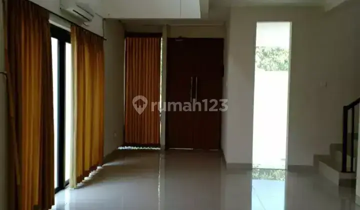 Rumah Bagus Minimalis ,2 Lantai ,siap Huni,lippo Cikarang 2