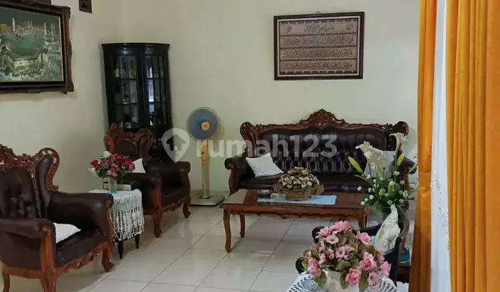 Rumah Kelapa Gading Bcs