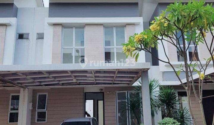 Rumah standar  2 lantai minimalis, 3 BR, lebar 7,siap hu 1