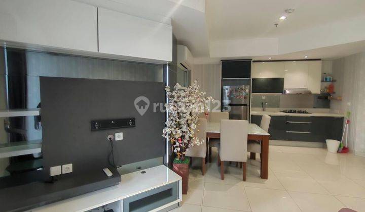 Apart The Mansion, 2 BR lantai rendah, view city, kemayoran.  1