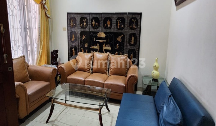 Rumah 2.5 Lantai,Lebar 8, Kamar 4,Kelapa Gading 2