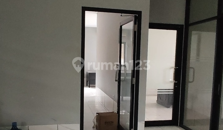 Jual Murah Tanah Ada Bangunan Harga Dibawah Njop,Lt.1.9 Ha ,Jalan Raya,Cimanggis Depok