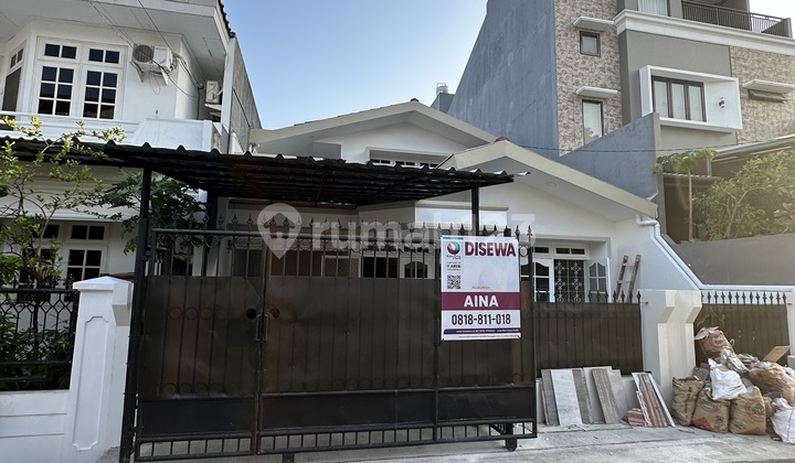 Disewakan Rumah Renov Siap Huni Lebar 9 Cengkir Timur Kelapa Gading Disewakan Rumah Renov Siap Huni Lebar 9 Cengkir Timur Kelapa Gading